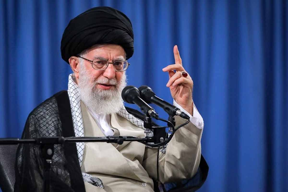 تأکید رهبری بر حرکت بدون توقف نخبگان