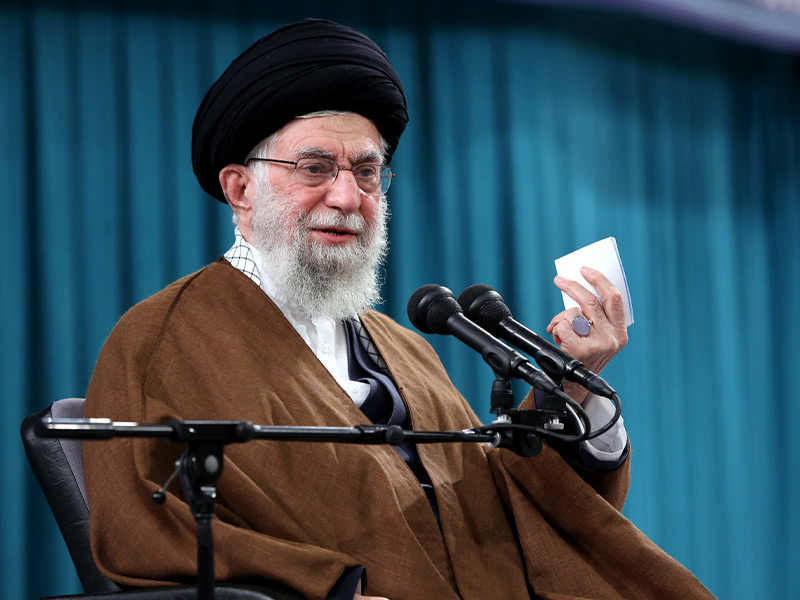 روایت رهبری از شکستِ جنگ روانی و هراس‌افکنی دشمن